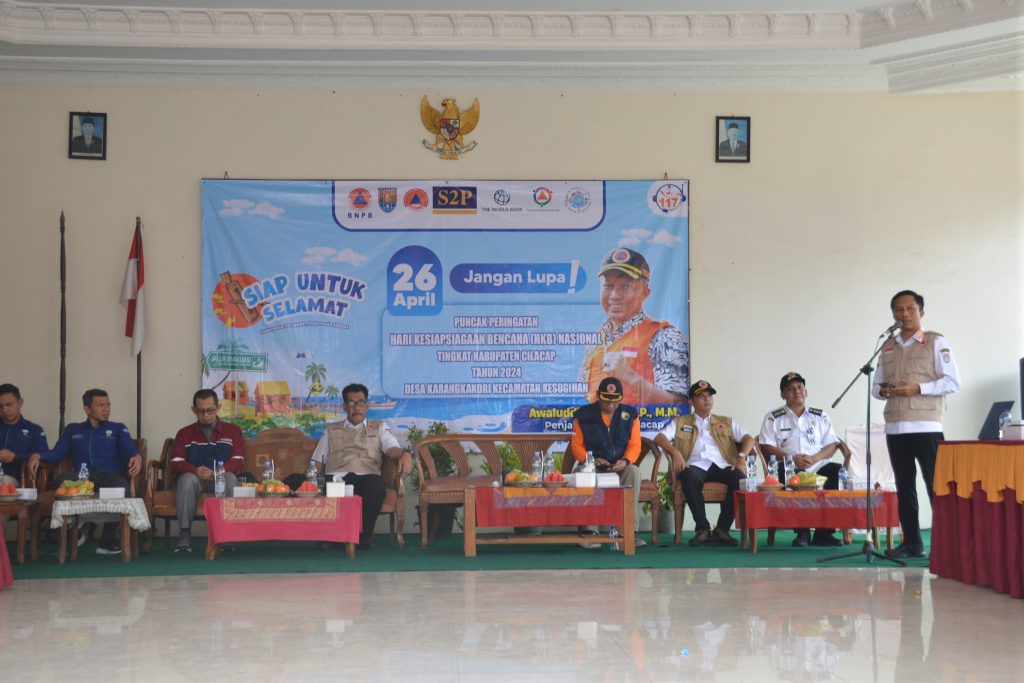 Tingkatkan Kesiapsiagaan, Pemkab Cilacap Gelar Simulasi Evakuasi Gempa dan Tsunami