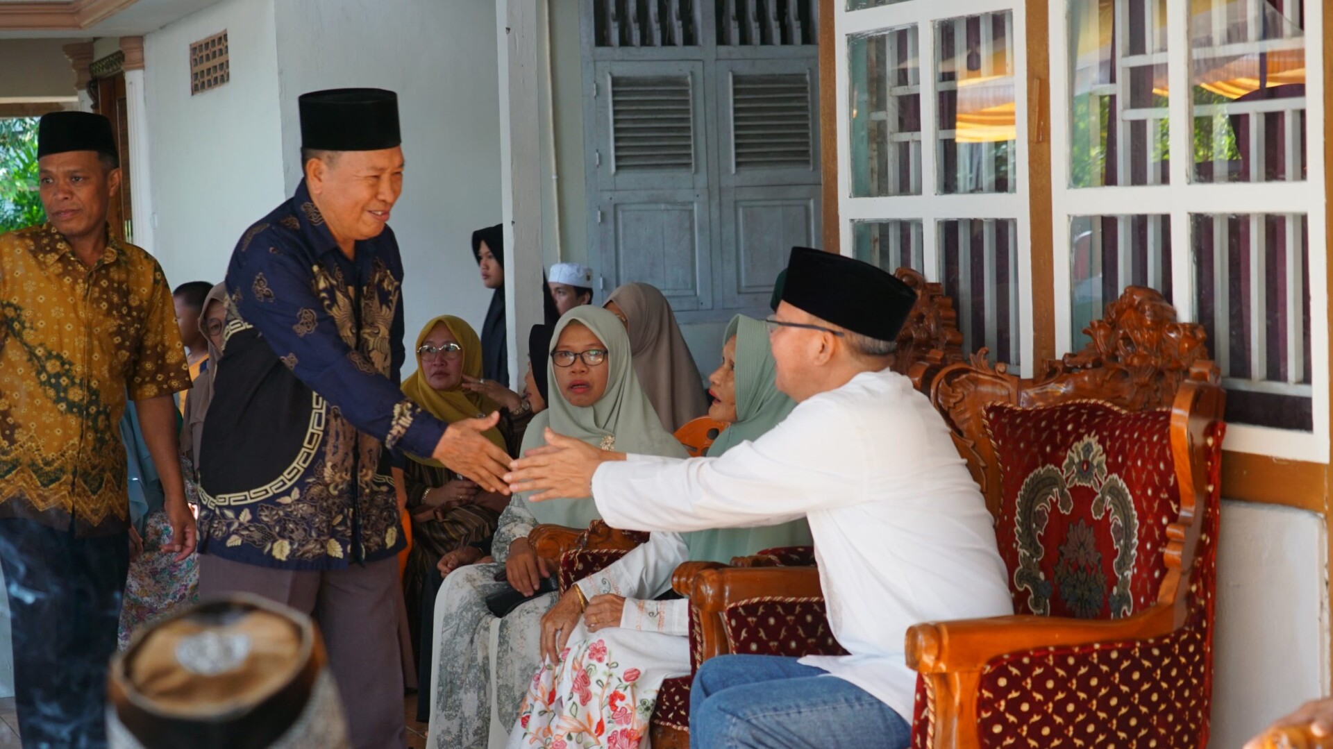 Gelar Open House di Dusun Laman, Gubernur Rohidin Pererat Tali Silaturahmi dengan Masyarakat