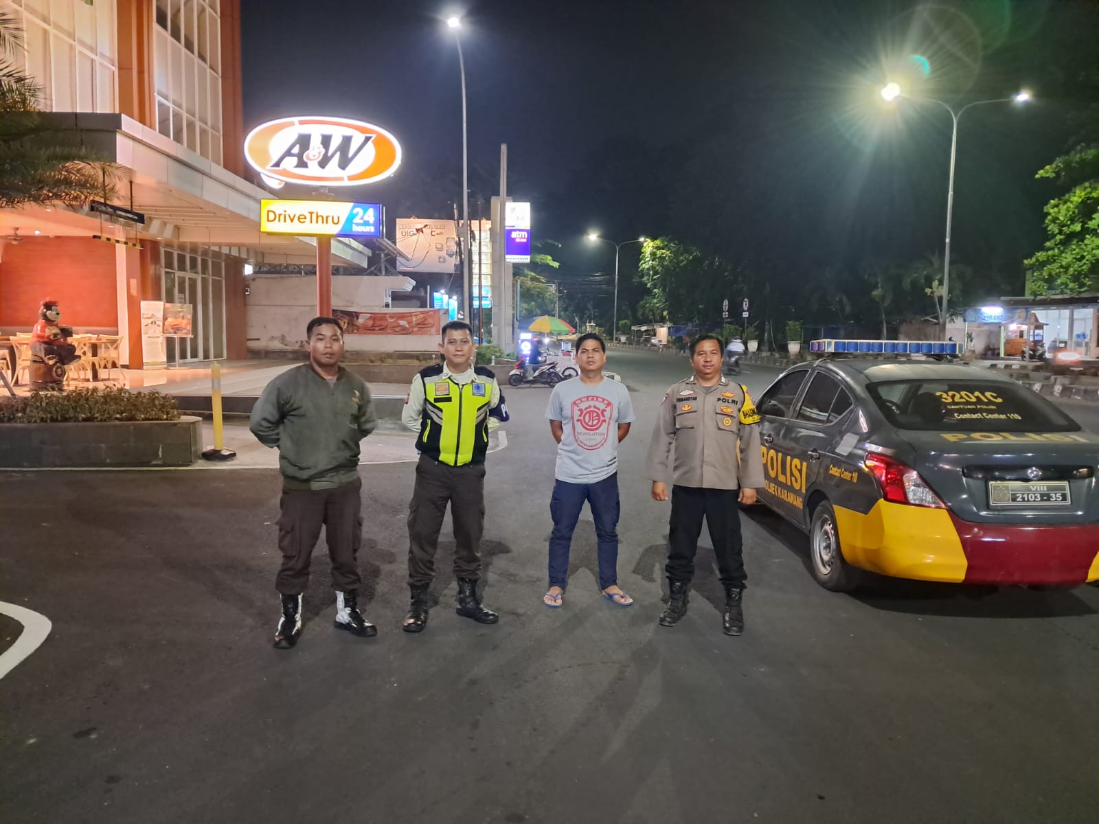 Polres Karawang, Anggota Samapta Gelar Patroli Dini Hari di Kota Kertabumi