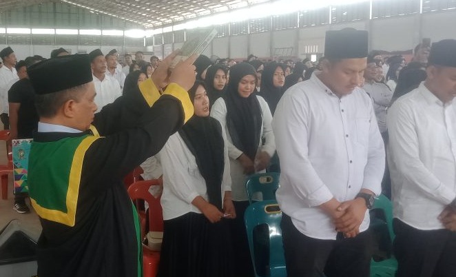 Lantik PPS, KIP Aceh Timur Tekankan Pentingnya Menjaga Integritas