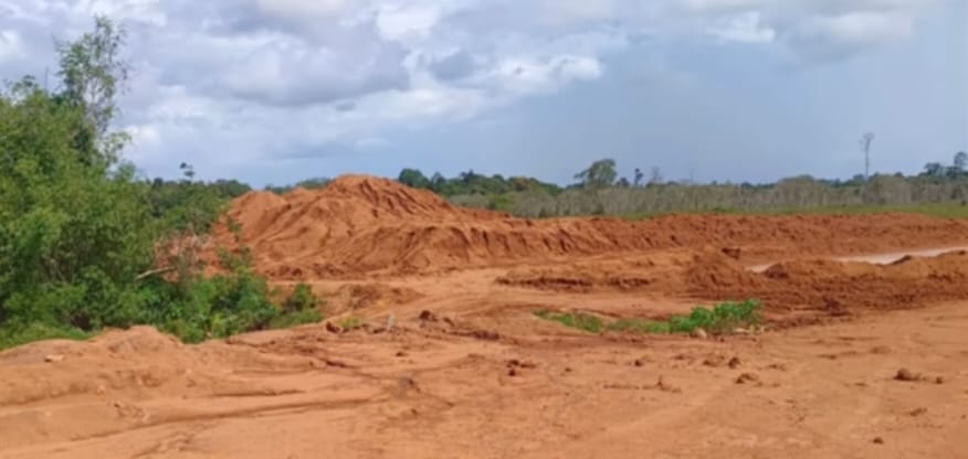 Anggota DPRD Berinisial SP Diduga Bekingi Tambang Bauksit Ilegal PT BMI Di Sanggau