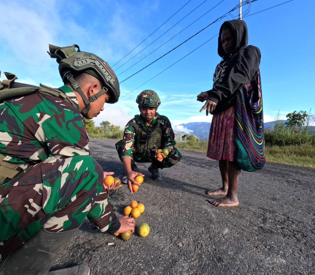 Satgas Yonif 509 Kostrad Gelar Program ROSITA di Intan Jaya, Papua