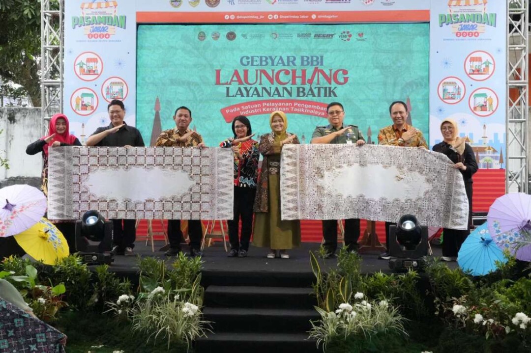 Luncurkan Layanan Batik di Tasikmalaya, Amanda Soemedi: Momentum Tingkatkan Pelayanan kepada Industri Kecil dan Menengah