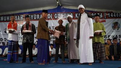 Bupati Hadiri Muhibbah Asyurah Attawasol Insany Di Nglipar.
