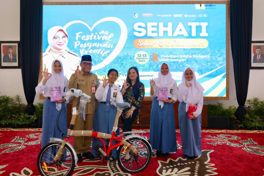 Artis Tasya Kamila Apresiasi Posyandu Remaja Ala Banyuwangi