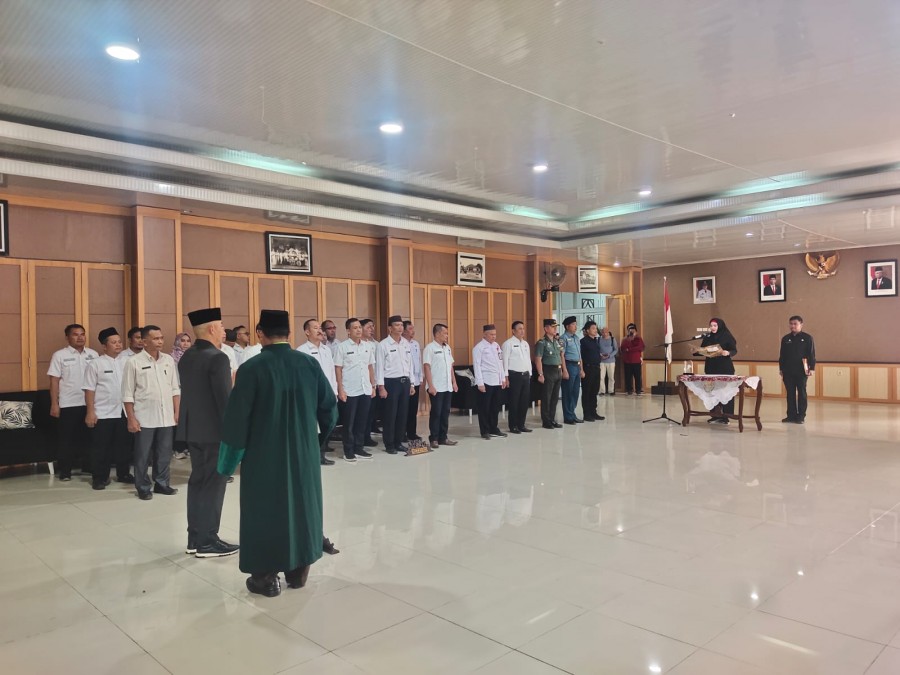 Wabup Debby Resmi Lantik Hefi Nuranda sebagai Penjabat Sekda Kab. Bangka Selatan