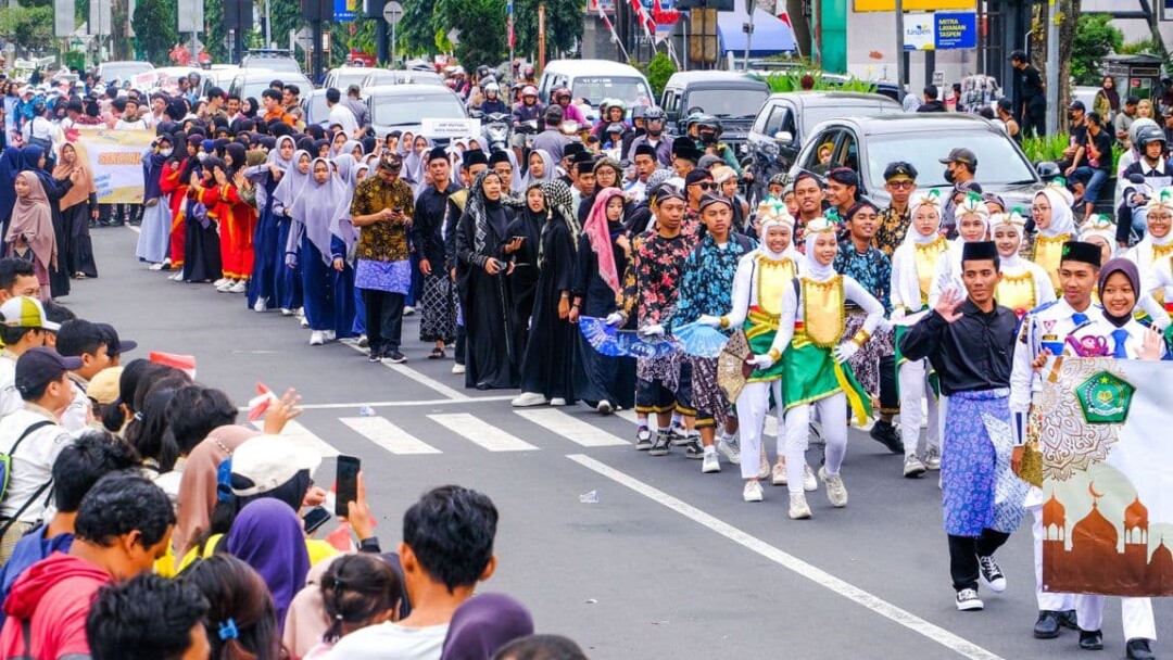 Kuatkan Toleransi, Kota Magelang Gelar Kirab Budaya Kampung Religi 2024