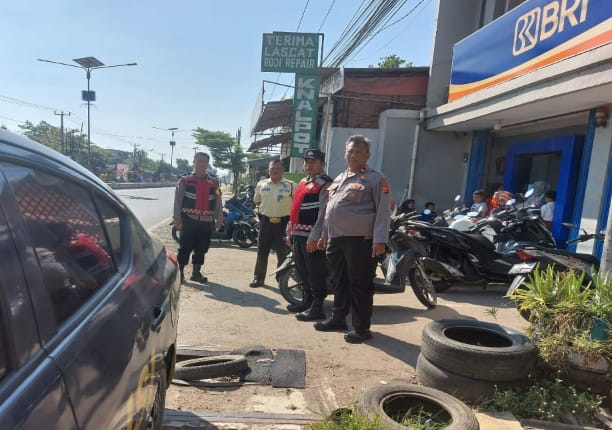 Polsek Klari Patroli Dialogis Sambang Security Perbangkan
