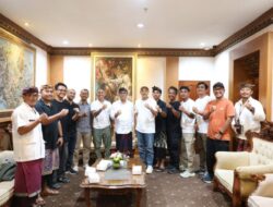 Peringati Hari Air Sedunia, Pemkot Denpasar Gandeng Komunitas No Club Club dan Tasix Adventure Gelar Beach Clean Up 2025.