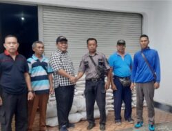 Bhakti Ramadhan 2025, Pesantren Al Zaytun Berikan Sumbangan Beras dan Gula Kepada Para Jurnalist Pewarna Indonesia