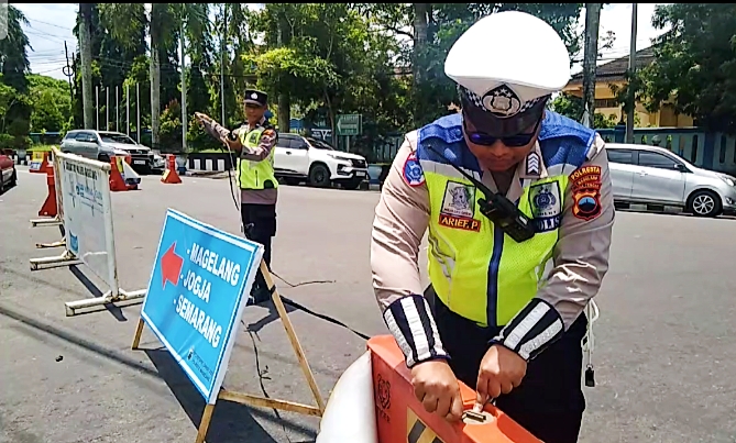 67ef3badd9f89 1743731629