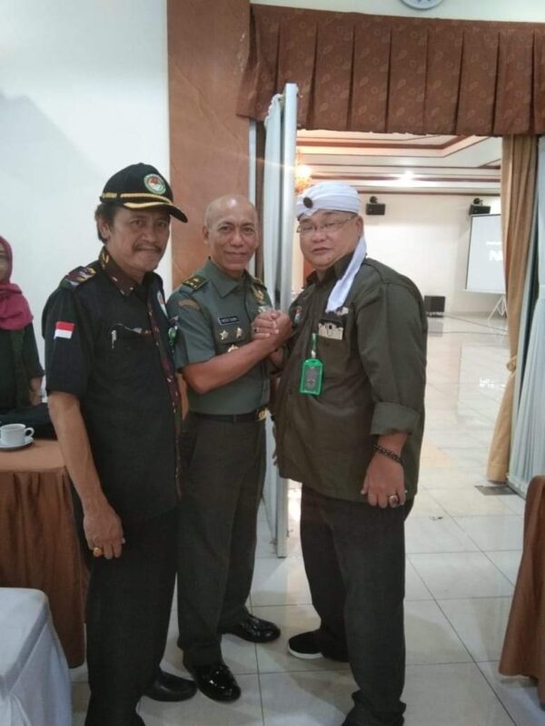 FB IMG