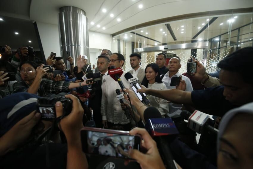 Jalani pemeriksaan kedua kasus korupsi chromebook nadiem ucapkan terima kasih ke kejaksaan vbg