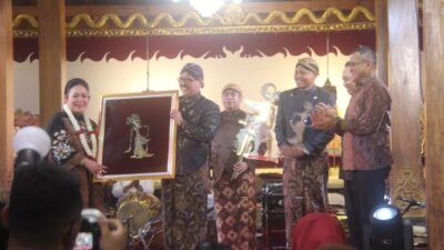 Nada Gamelan & Pesan Wayang Menggema Malam Gunungkidul – Danrem & Tokoh Nasional Rayakan Hari Wayang Sedunia dengan Lakon ‘Pandu Swargo