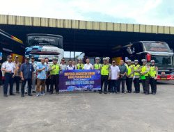 Satlantas Polres Probolinggo Kota Rampcheck Bus AKAS Dalam Rangka Ops Keselamatan Semeru 2026