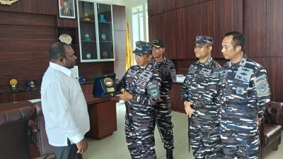 Satgas Ops Trisila-26 Tahap I TNI AL Disambut Pemerintah Daerah di Kaimana