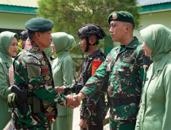 Kunjungi Yonif 433 Kostrad, Pangkostrad Tekankan Disiplin dan Loyalitas Prajurit