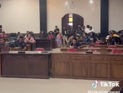 Viral! Oknum Mengaku Advokat Diduga Lecehkan Marwah DPRD Ketapang Saat Aksi Buruh
