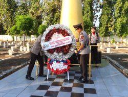 Peringati Hari Bhayangkara ke-80, Polres Probolinggo Kota Gelar Ziarah dan Tabur Bunga di TMP