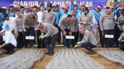 Polri Tanam Serentak Bawang Putih di 14 Daerah di Jabar