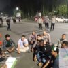 Wakapolres Cilegon Turun ke Tengah Aksi Demo HMI, Pendekatan Humanis Tuai Apresiasi Dari Pengguna Jalan