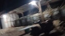 Diduga Lapak Solar Ilegal untuk Kebutuhan Alat Berat di Batukuda Mancak Dibekingi Oknum Berseragam Disorot,Ketum GWI Minta Pihak Berwenang Bertindak Tegas