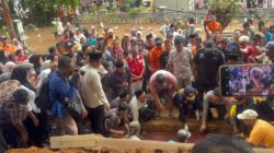 Polda Banten Dampingi Pemulangan dan Pemakaman Korban Kapal Aruphadatu 1