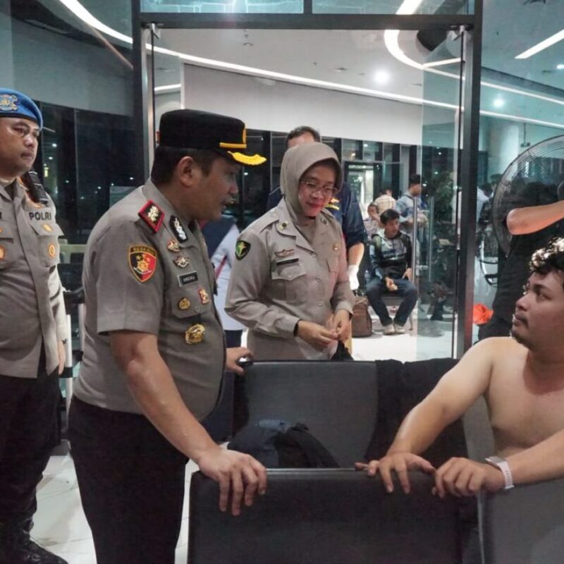 Kapolres Cilegon Turun Langsung Tinjau Korban Kebakaran KMP Batu Mandi di Dermaga 6 Eksekutif Merak